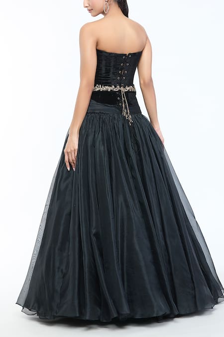 Tarun Tahiliani Crystal Embroidered Corset & Flared Skirt Set 