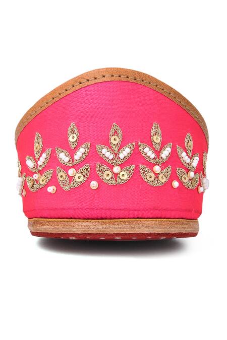 Shop_LA Fiza_Pink Berina Zari Thread Embroidered Juttis_Online_at_Aza_Fashions