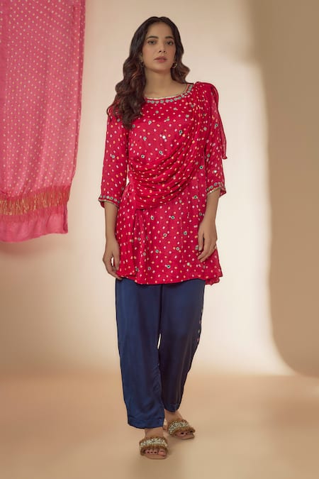 Sheeshakari Pink Silk Hand Embroidered Mirror Round Bandhani Print Draped Top With Pant 