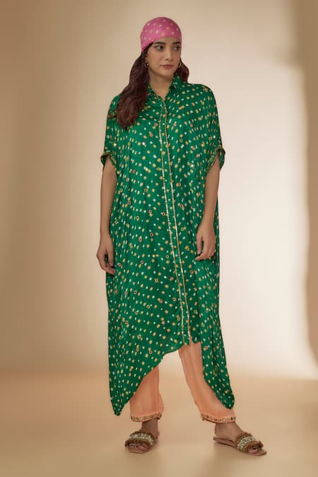 Sheeshakari Green Silk Hand Embroidered Mirror Collar Work Kaftan Kurta With Pant 