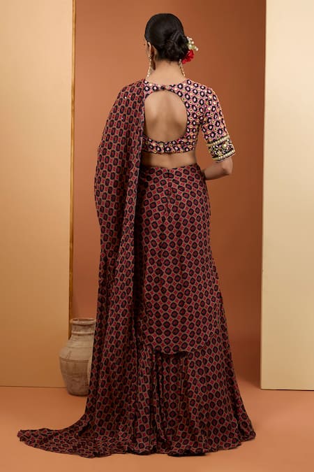 Neha Khullar Floral Embroidered Pre-Draped Saree With Blouse 