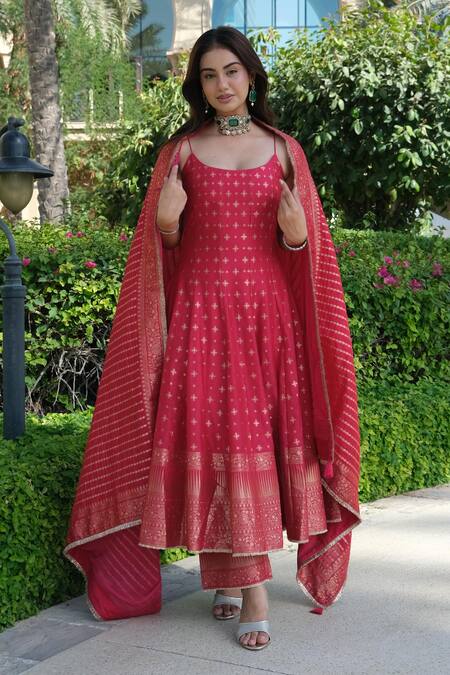 Buy Safaa Pink Velvet, Velour Embroidery, Fringe Scoop Sindoori Floral Woven Anarkali Set Online at Aza Fashions Buy_Safaa_Pink Velvet, Velour Embroidery, Fringe Scoop Sindoori Floral Woven Anarkali Set _Online_at_Aza_Fashions