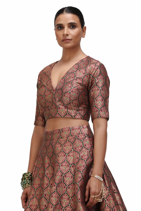 Shop_Mimamsaa_Red Brocade Embroidery, Sequins Warhi Zameen And Alfi Motif Woven Lehenga Set 