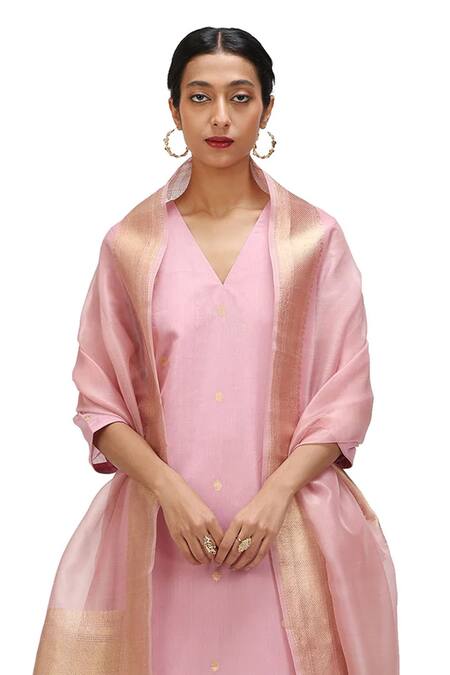 Mimamsaa_Pink Cotton, Silk V-neck Maya Woven Kurta Flared Pant Set _Online_at_Aza_Fashions