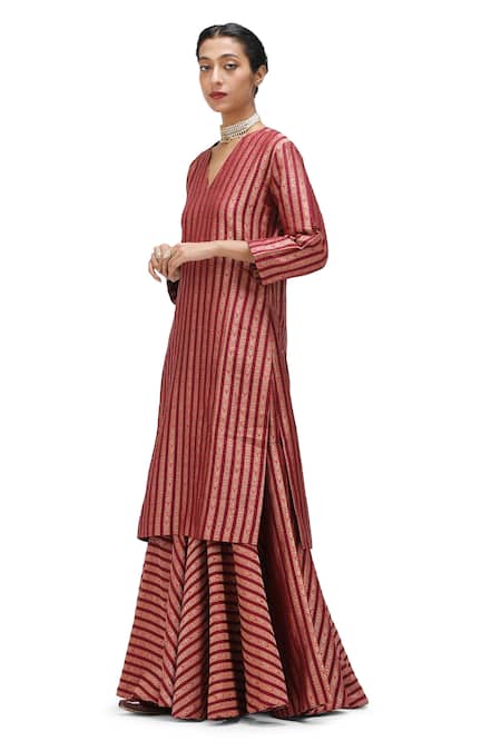 Mimamsaa_Red Brocade, Silk Piping V-neck Dilpreet Patti Work Kurta And Gharara Set _at_Aza_Fashions