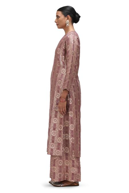 Mimamsaa_Purple Brocade, Silk Sharmila Handwoven Floral Motif Kurta And Flared Pant Set _at_Aza_Fashions