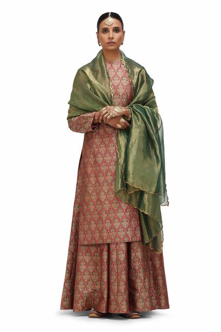 Buy_Mimamsaa_Red Brocade, Silk Embroidery Ziba Inverted Bird Motif Kurta And Flared Pant Set 