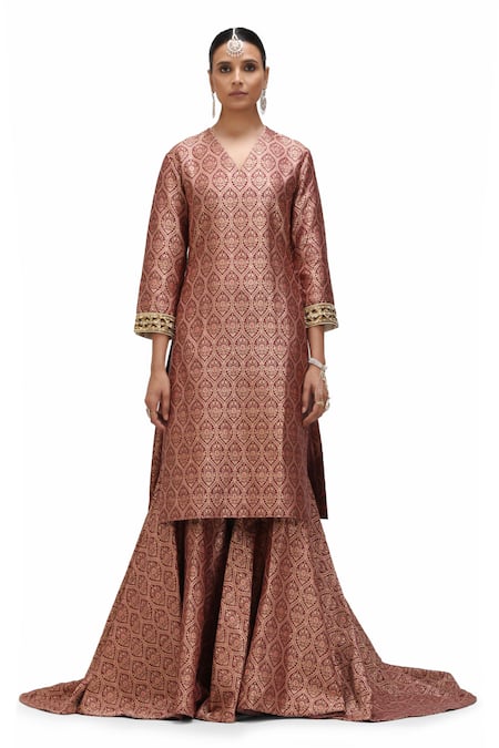 Mimamsaa Aagha Alfi Motif Kurta & Gharara Set 