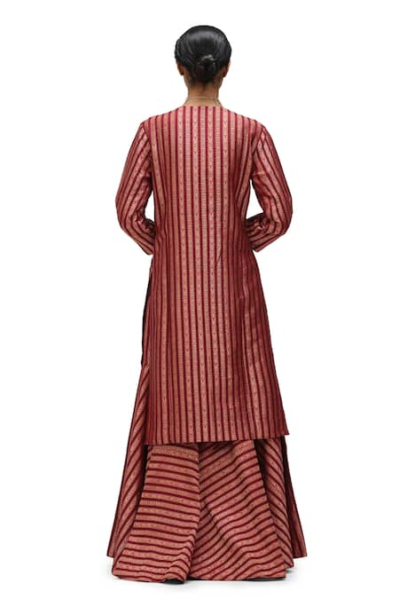 Mimamsaa_Red Brocade, Silk Piping V-neck Dilpreet Patti Work Kurta And Gharara Set _Online_at_Aza_Fashions