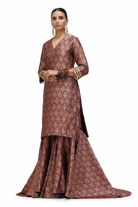 Mimamsaa Alfi Motif Kurta & Gharara Set 