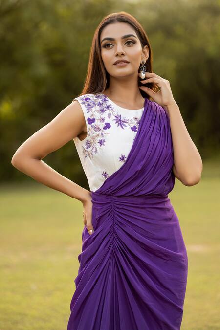 Buy Islie By Priya Jain Cream Embroidery, Sequins Round Neck Floral Dress Online at Aza Fashions Buy_Islie By Priya Jain_Cream Embroidery, Sequins Round Neck Floral Dress _Online_at_Aza_Fashions