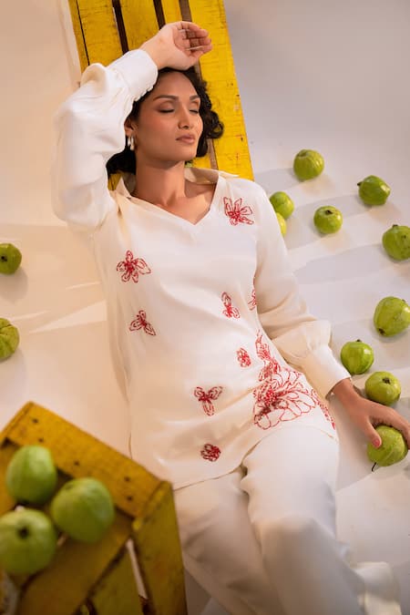 Amrood Off White Satin Beads Collared Bloom Garden Embroidered Top With Pant at Aza Fashions Amrood_Off White Satin Beads Collared Bloom Garden Embroidered Top With Pant _at_Aza_Fashions