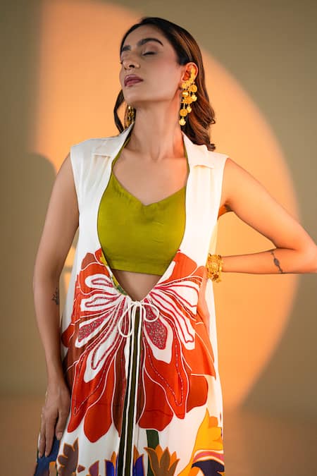 Amrood Off White Satin Embroidery V-neck, Collared Gardenia Print Jacket And Pant Set Online at Aza Fashions Amrood_Off White Satin Embroidery V-neck, Collared Gardenia Print Jacket And Pant Set _Online_at_Aza_Fashions