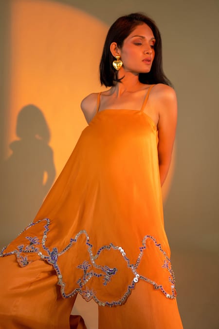 Shop Amrood Orange Satin Sequins, Beads Square Flora Cutwork Embroidered Kurta With Sharara Online at Aza Fashions Shop_Amrood_Orange Satin Sequins, Beads Square Flora Cutwork Embroidered Kurta With Sharara _Online_at_Aza_Fashions