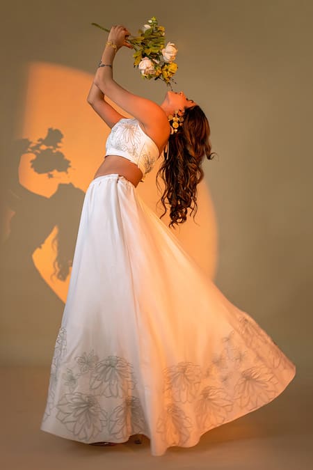 Buy Amrood Off White Satin Embroidery Halter Neck Lily Bloom Lehenga With Blouse Online at Aza Fashions Buy_Amrood_Off White Satin Embroidery Halter Neck Lily Bloom Lehenga With Blouse _Online_at_Aza_Fashions