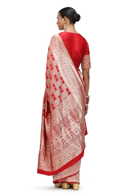 Mimamsaa_Red Satin, Silk Embroidery, Zari Gehana Floral Jaal Woven Saree _Online_at_Aza_Fashions