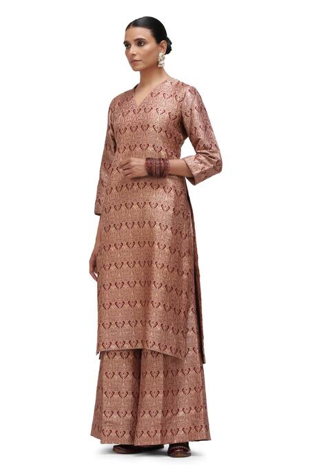 Buy_Mimamsaa_Red Brocade, Silk Embroidery Arisa Inverted Bird Motif Kurta And Flared Pant Set _Online_at_Aza_Fashions