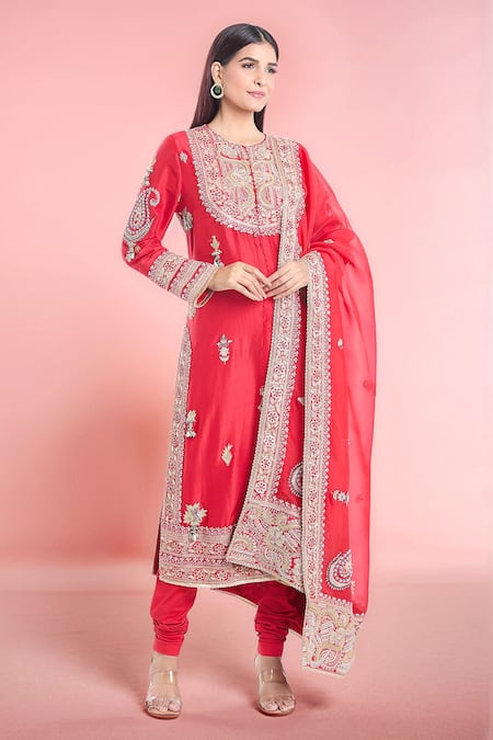 Buy_Anamika Khanna_Red Sequins, Beads, Diamonds, Tassels Round Neck Embroidered Straight Kurta Set