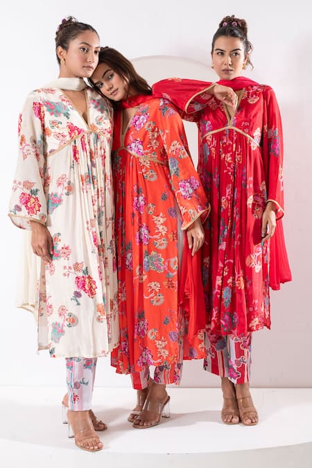 Shop Ekavira Ivory Crepe, Silk Embroidery, Lace Madhubala Floral Vine Print Kurta Pant Set Online at Aza Fashions Shop_Ekavira_Ivory Crepe, Silk Embroidery, Lace Madhubala Floral Vine Print Kurta Pant Set _Online_at_Aza_Fashions