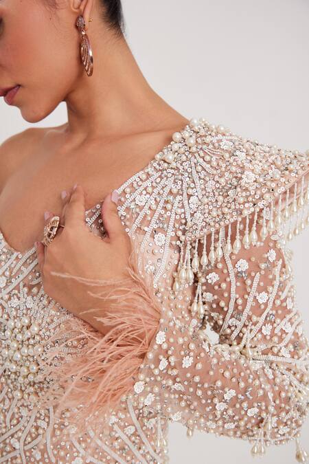 Chaashni By Maansi And Ketan Beige Net, Fur, Lace, Gingham Pearls, Sequins, Cut Work Embellished Fishcut Gown at Aza Fashions Chaashni By Maansi And Ketan_Beige Net, Fur, Lace, Gingham Pearls, Sequins, Cut Work Embellished Fishcut Gown _at_Aza_Fashions