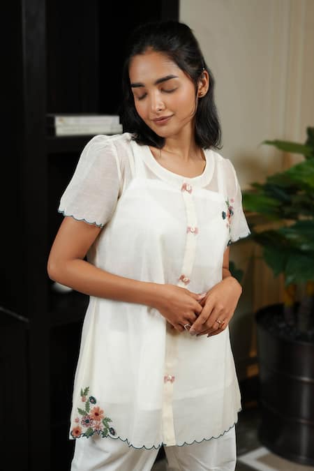 Buy_KKANYAAH_Off White Handloom , Silk, Embroidery Hand Pearl Cut Co-ord Set _Online_at_Aza_Fashions