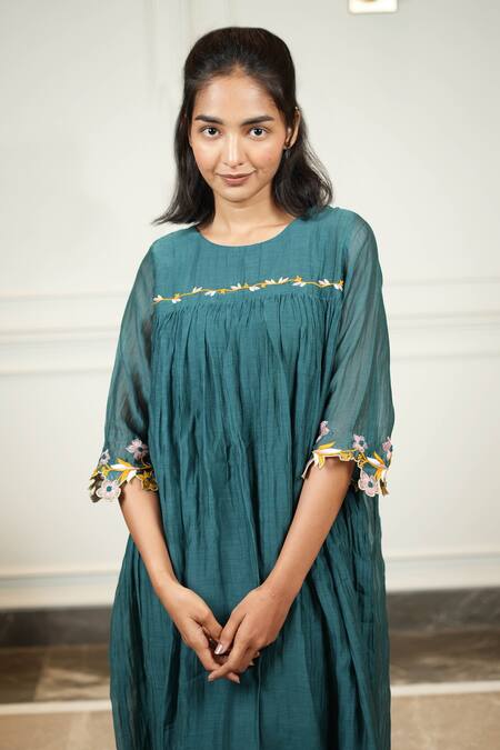 Shop_KKANYAAH_Green Silk, , Handloom Embroidery Round Hand Winged Beauty Dress _Online_at_Aza_Fashions