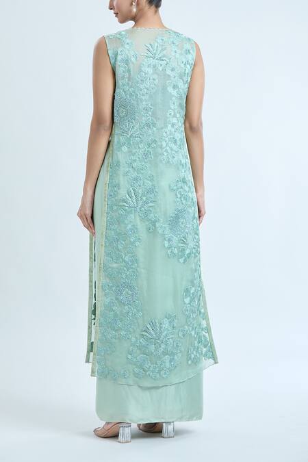 Shop Mishru Green Silk Embroidery Sweetheart Neck Cape And Draped Skirt Set at Aza Fashions Shop_Mishru_Green Silk Embroidery Sweetheart Neck Cape And Draped Skirt Set_at_Aza_Fashions