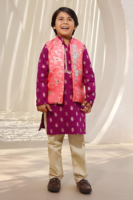 FAYON KIDS Floral Brocade Jacket With Kurta Set 