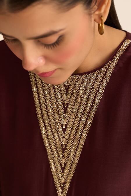 Buy Dot Wine Cotton, Silk Embroidery Round Neck Kavish Kurta With Pant Online at Aza Fashions Buy_Dot_Wine Cotton, Silk Embroidery Round Neck Kavish Kurta With Pant _Online_at_Aza_Fashions