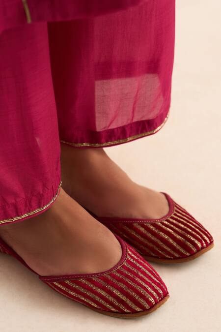 Buy Dot Pink Organza, Cotton Embroidery Round Neck Kumud Kurta Pant Set Buy_Dot_Pink Organza, Cotton Embroidery Round Neck Kumud Kurta Pant Set