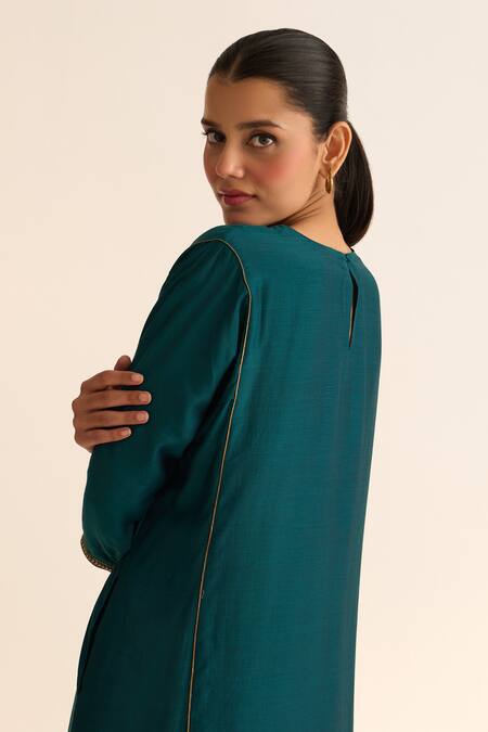 Buy Dot Blue Cotton, Silk Embroidery Round Neck Kumud Dabka Kurta With Pant Online at Aza Fashions Buy_Dot_Blue Cotton, Silk Embroidery Round Neck Kumud Dabka Kurta With Pant _Online_at_Aza_Fashions