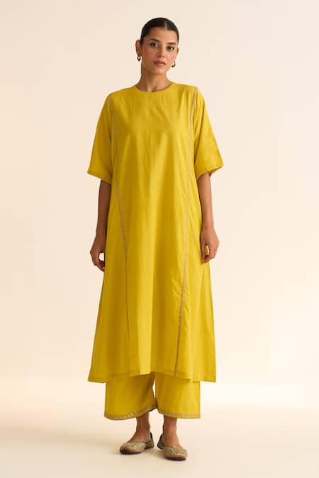 Dot_Yellow Cotton Beads Round Neck Albela Placement Embroidered Kurta And Pant Set _Online_at_Aza_Fashions