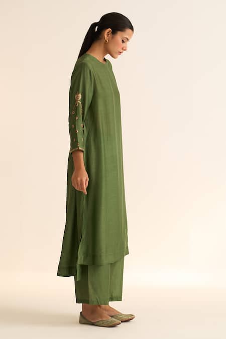 Dot_Green Cotton, Silk Embroidery Round Ambily Resham And Zari Work Kurta & Pant Set _Online_at_Aza_Fashions