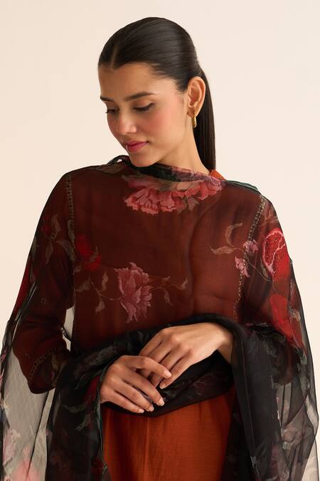 Buy_Dot_Black Organza Embroidery, Tassels Bloom Anaar Butta Dupatta _Online_at_Aza_Fashions