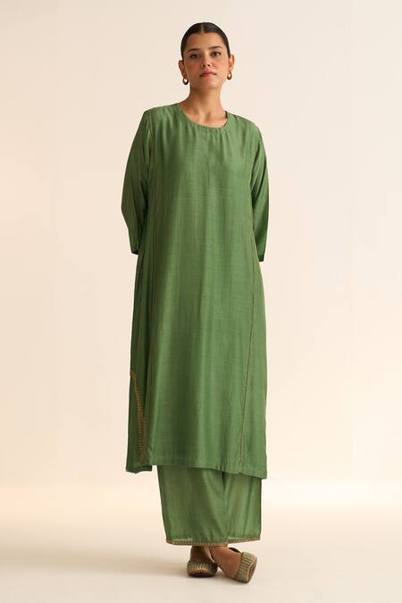 Dot Green Chanderi, Cotton Embroidery, Piping Round Mridini Vine Kurta Pant Set Online at Aza Fashions Dot_Green Chanderi, Cotton Embroidery, Piping Round Mridini Vine Kurta Pant Set _Online_at_Aza_Fashions
