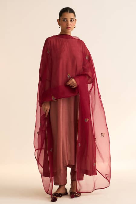 Dot Parisa Thread Embroidered Dupatta 