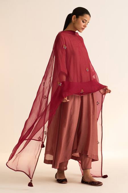 Buy_Dot_Red Organza Embroidery, Tassels Parisa Thread Dupatta _Online_at_Aza_Fashions