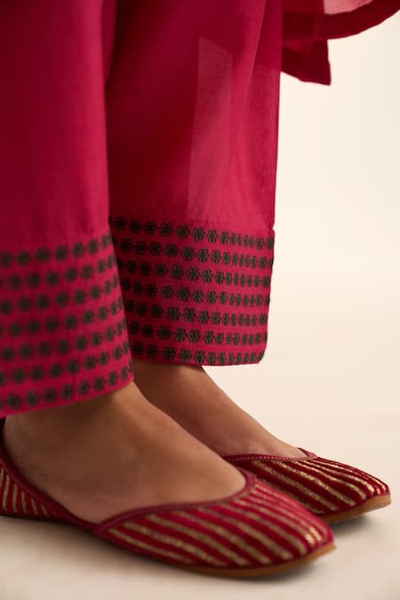 Shop_Dot_Pink Cotton, Silk Embroidery Round Neck Gia Floral Hand Kurta With Pant _Online_at_Aza_Fashions