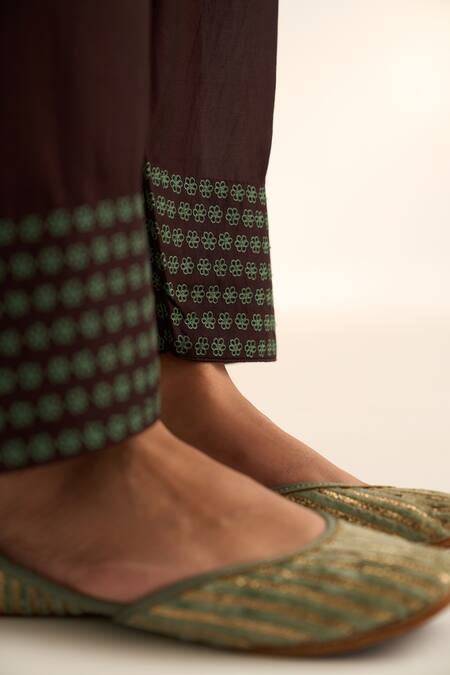 Shop_Dot_Wine Cotton, Silk Embroidery Round Neck Gia Hand Kurta With Pant _Online_at_Aza_Fashions