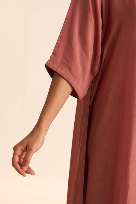 Shop_Dot_Pink Cotton, Silk Round Neck Ishani Rosewood Kurta With Pant _Online_at_Aza_Fashions