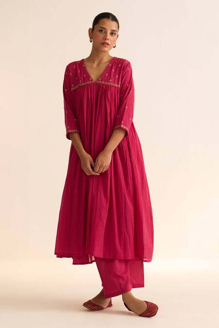 Dot_Pink Cotton, Organza Embroidery V-neck Jaina Hand A-line Kurta Pant Set _Online_at_Aza_Fashions