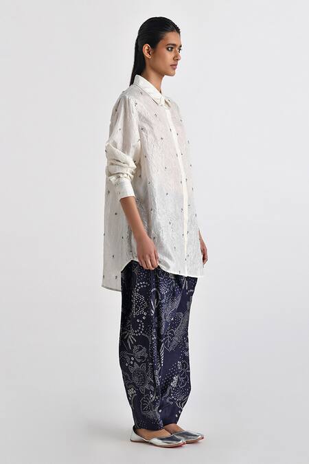 Payal Pratap Ivory Crushed Silk Embroidered Thread Collared Aria Oversize Shirt Online at Aza Fashions Payal Pratap_Ivory Crushed Silk Embroidered Thread Collared Aria Oversize Shirt _Online_at_Aza_Fashions