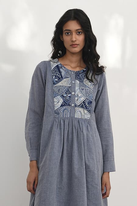 Payal Pratap Blue Chambrey Cotton Embroidered Patchwork Round Novara Front Tunic Online at Aza Fashions Payal Pratap_Blue Chambrey Cotton Embroidered Patchwork Round Novara Front Tunic _Online_at_Aza_Fashions