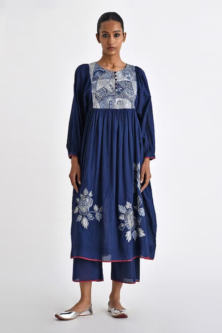 Payal Pratap Ragusa Front Embroidered Tunic 