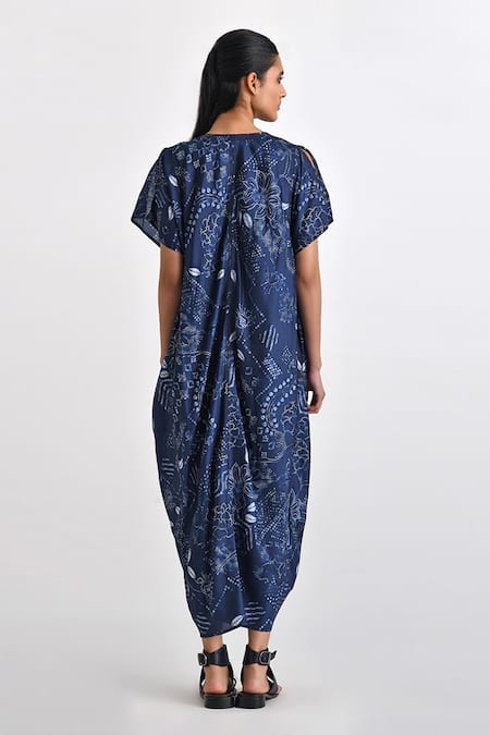 Shop Payal Pratap Blue Silk V-neck Elsie Bandhani Print Kaftan Dress at Aza Fashions Shop_Payal Pratap_Blue Silk V-neck Elsie Bandhani Print Kaftan Dress _at_Aza_Fashions