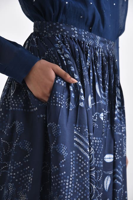 Buy Payal Pratap Blue Silk Printed Bandhani Pella Pleated Long Skirt Online at Aza Fashions Buy_Payal Pratap_Blue Silk Printed Bandhani Pella Pleated Long Skirt _Online_at_Aza_Fashions