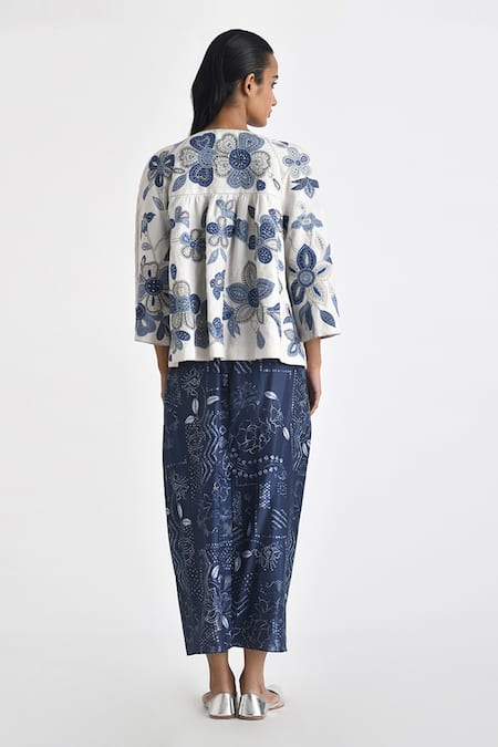 Shop Payal Pratap Ivory Linen Embroidered Floral Round Bronte Jacket at Aza Fashions Shop_Payal Pratap_Ivory Linen Embroidered Floral Round Bronte Jacket _at_Aza_Fashions