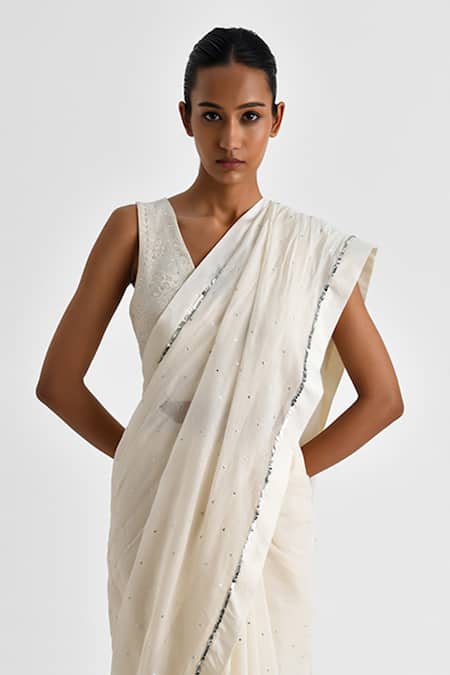 Buy Payal Pratap Off White Chanderi Sequins Kianna Detailed Saree Online at Aza Fashions Buy_Payal Pratap_Off White Chanderi Sequins Kianna Detailed Saree _Online_at_Aza_Fashions
