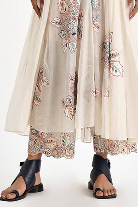 Payal Pratap Off White Malkha Cotton Embroidery Blossom Evroc Pant Online at Aza Fashions Payal Pratap_Off White Malkha Cotton Embroidery Blossom Evroc Pant _Online_at_Aza_Fashions