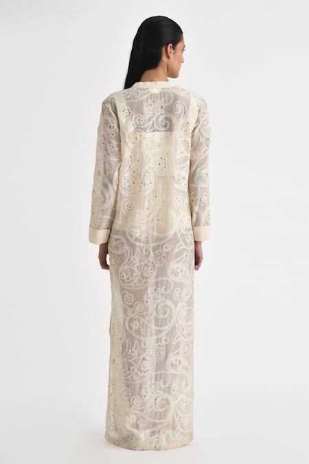 Shop_Payal Pratap_Off White Chanderi Embroidery Paisley Bloom Mandarin Collar Askos Kaftan _at_Aza_Fashions